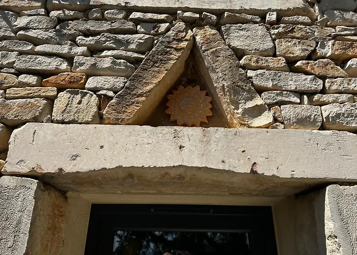 Bed & Breakfast Le Clos Des Songes. Saint-Christol-de-Rodieres